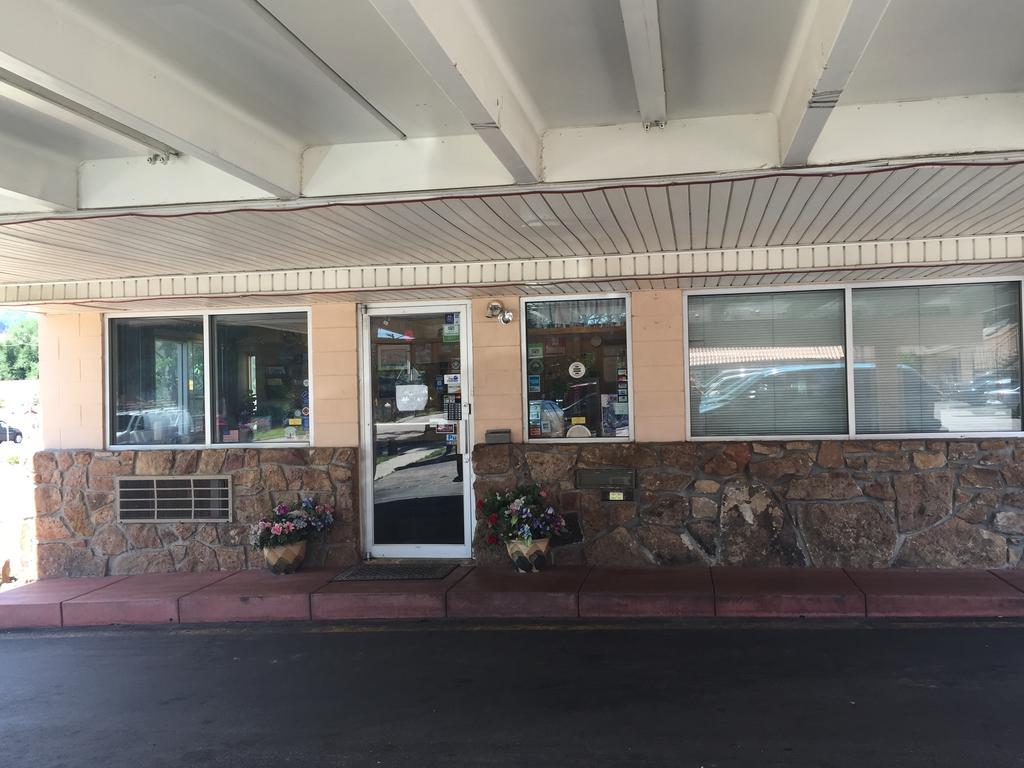 Garden Of The Gods Motel Colorado Springs Exterior foto